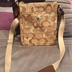 Signature Coach Crossbody